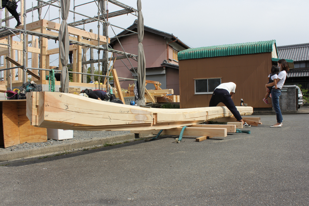 桑名市赤尾台にて上棟＆隣地の造成